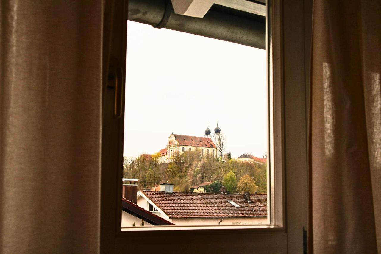 Chiemsee Apartments Altenmarkt an der Alz Pokoj fotografie