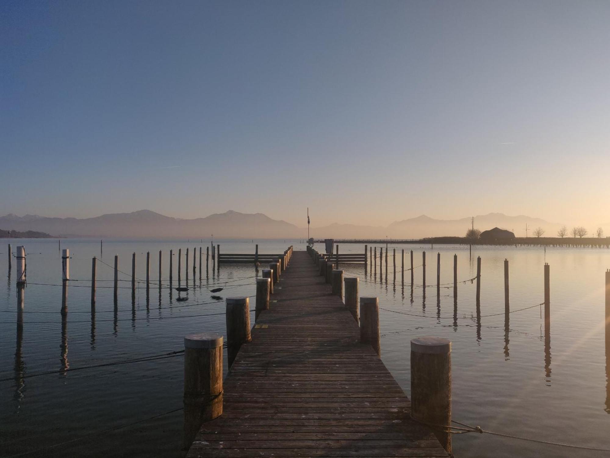 Chiemsee Apartments Altenmarkt an der Alz Pokoj fotografie